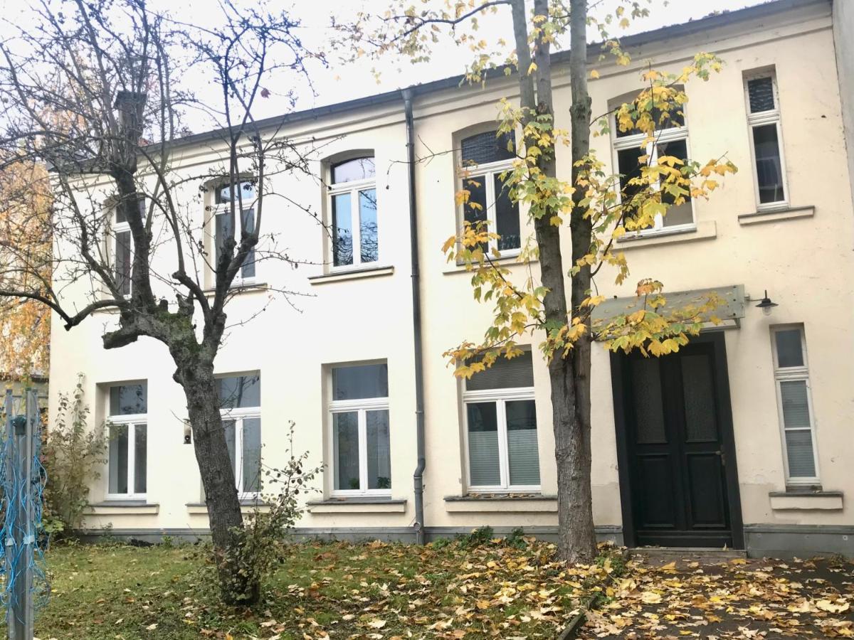 Wohlfuehl-Oase Mitten In Der Stadt - Garten, Grill, Netflix Und Drucker 라이프치히 외부 사진
